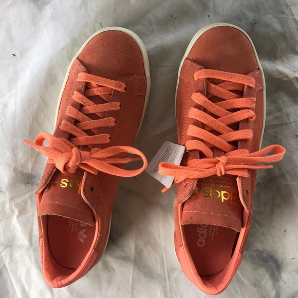 Adidas Courtvantage Sun Glow Shoes Rare size 7 - Picture 4 of 7